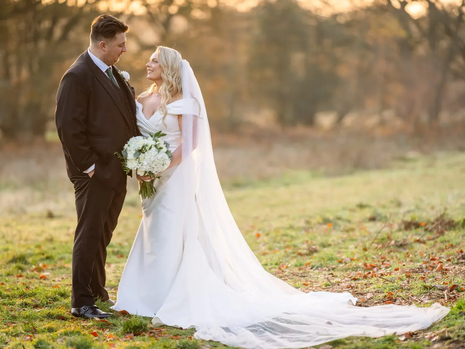 Surrey wedding photographer Sian Jane Photography - elegant wedding portrait capturing natural moments